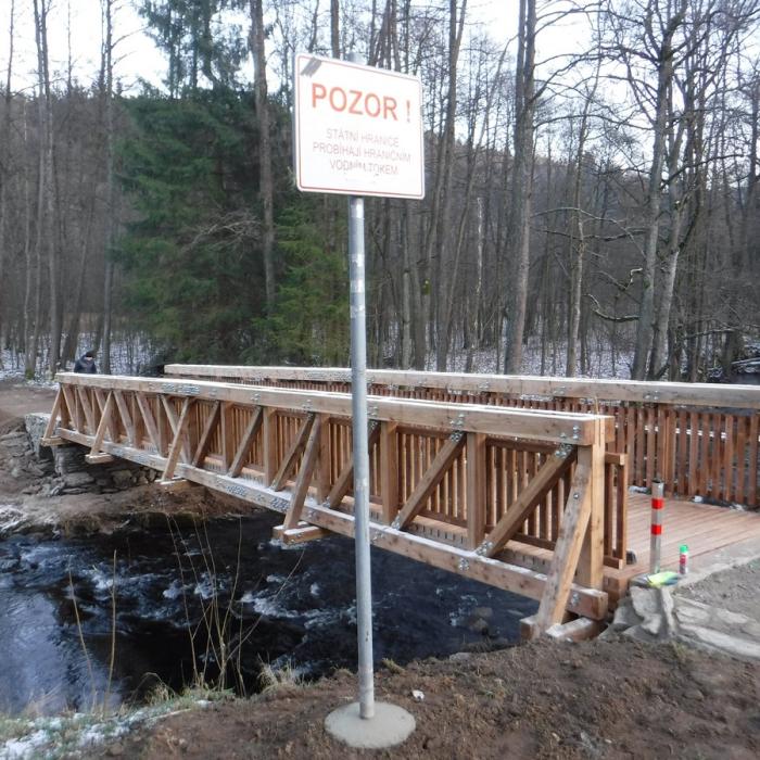 Stavba Mostu Neratov